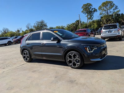 2023 Kia Niro SX Touring