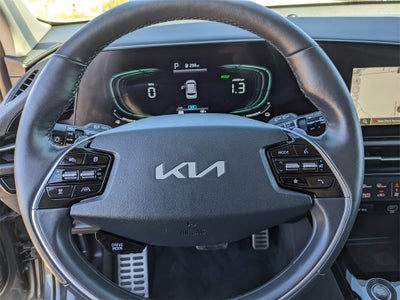 2023 Kia Niro SX Touring