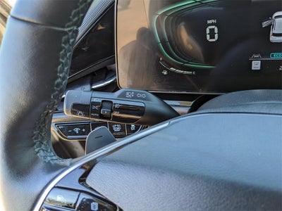 2023 Kia Niro SX Touring