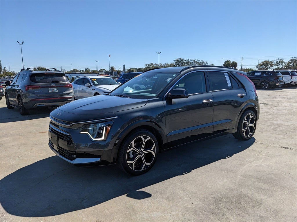 2023 Kia Niro SX Touring