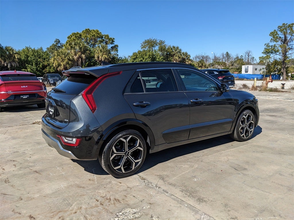 2023 Kia Niro SX Touring