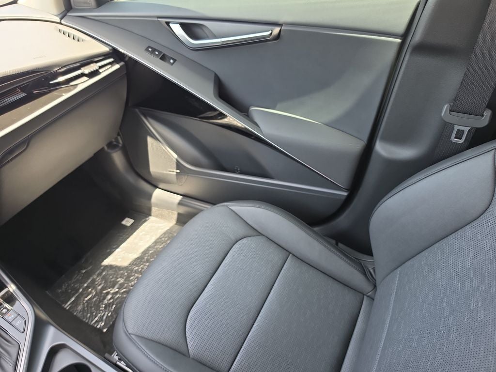 2026 Kia Niro SX Touring