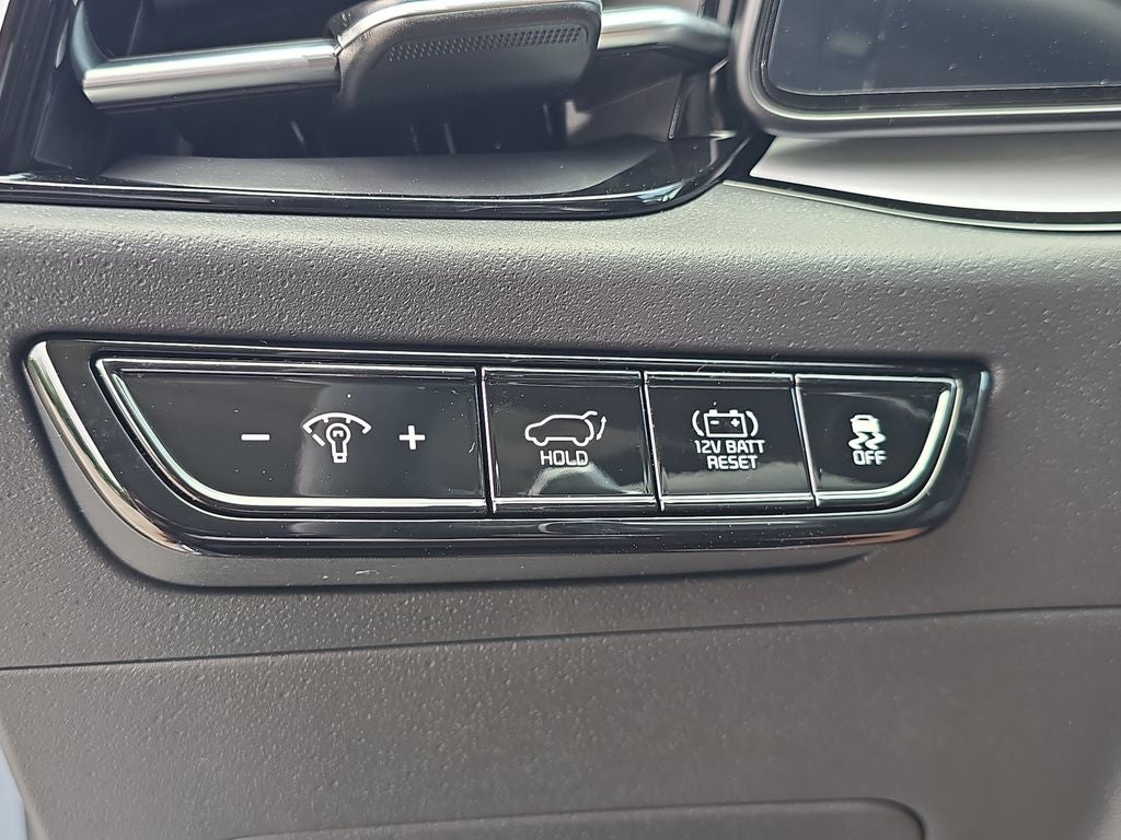 2026 Kia Niro SX Touring