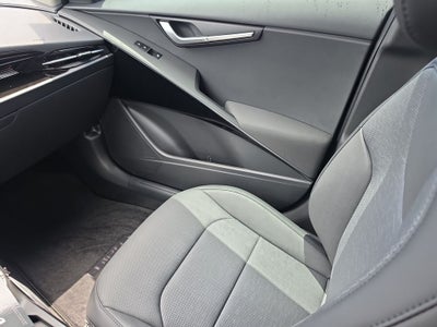 2026 Kia Niro SX