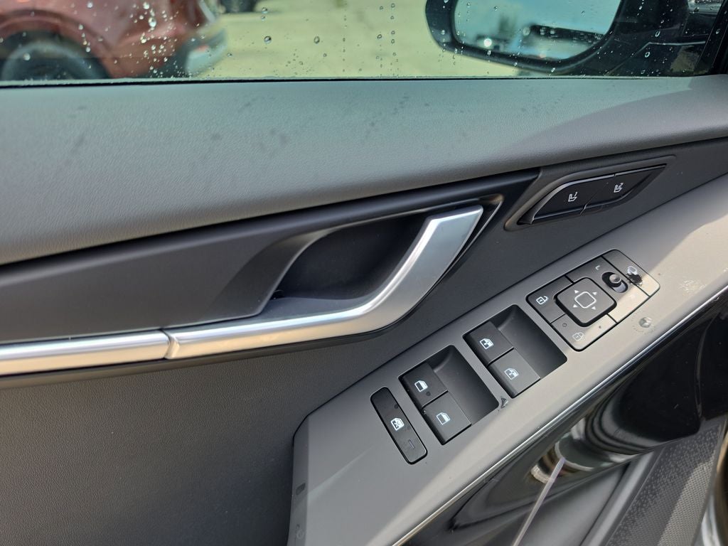 2026 Kia Niro SX