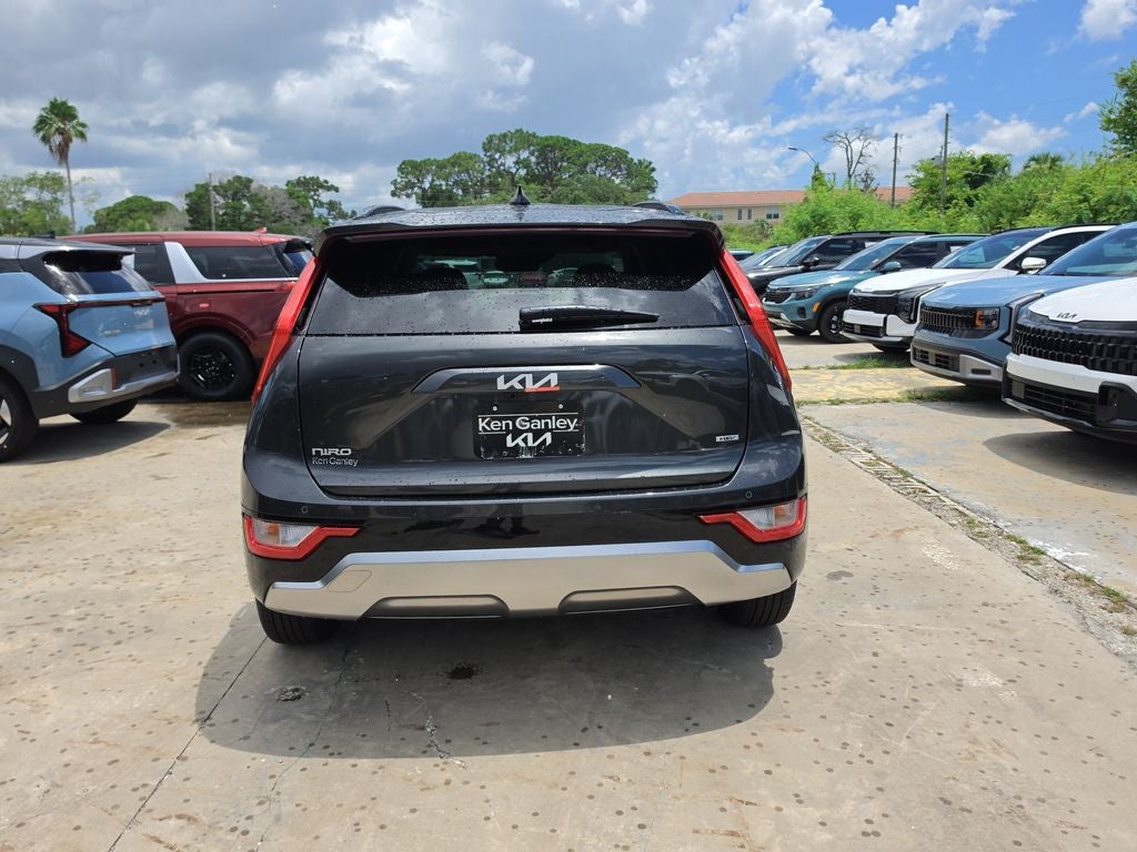 2026 Kia Niro SX