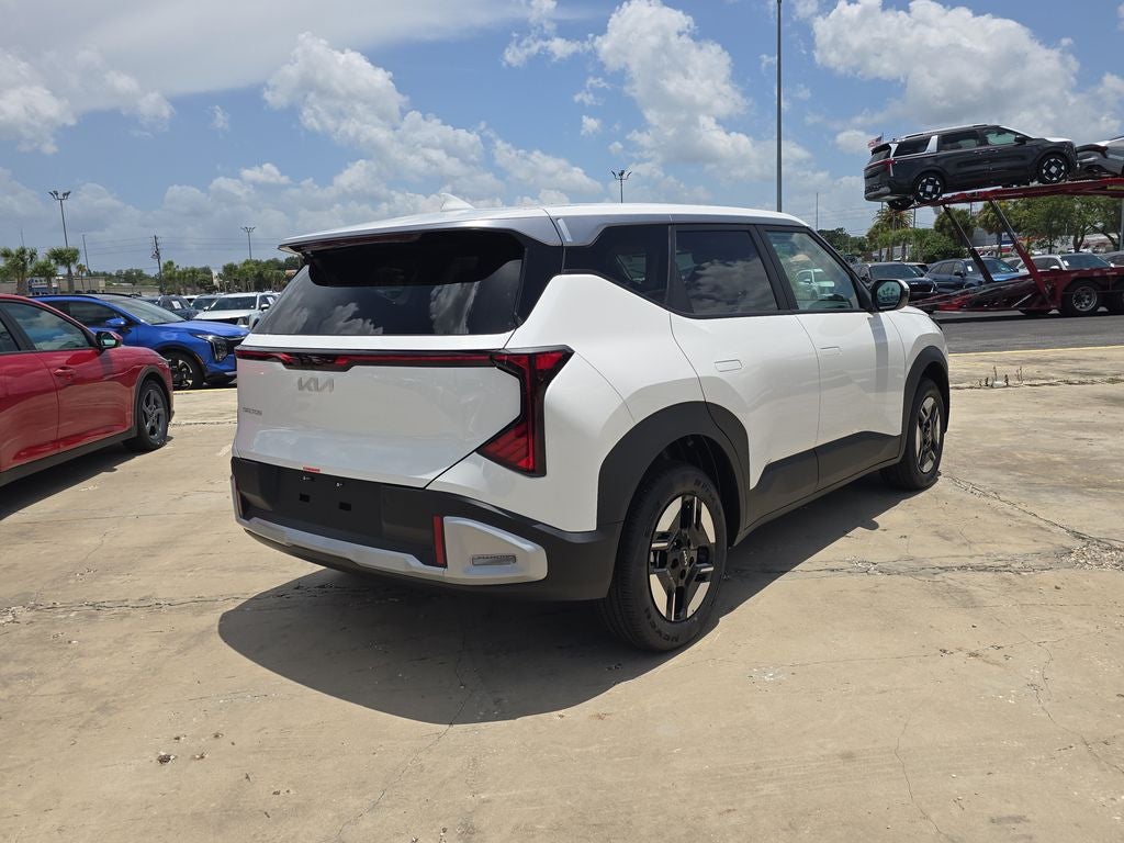 2027 Kia Seltos LX