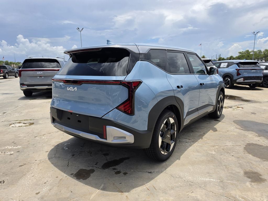 2027 Kia Seltos S