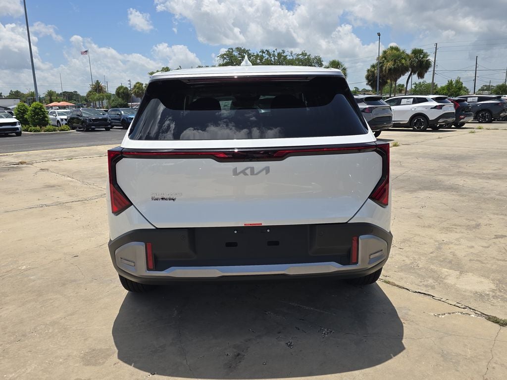 2027 Kia Seltos S