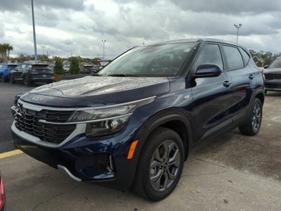 2025 Kia Seltos LX