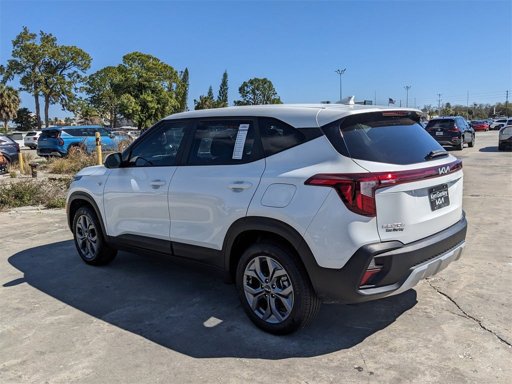 2025 Kia Seltos LX