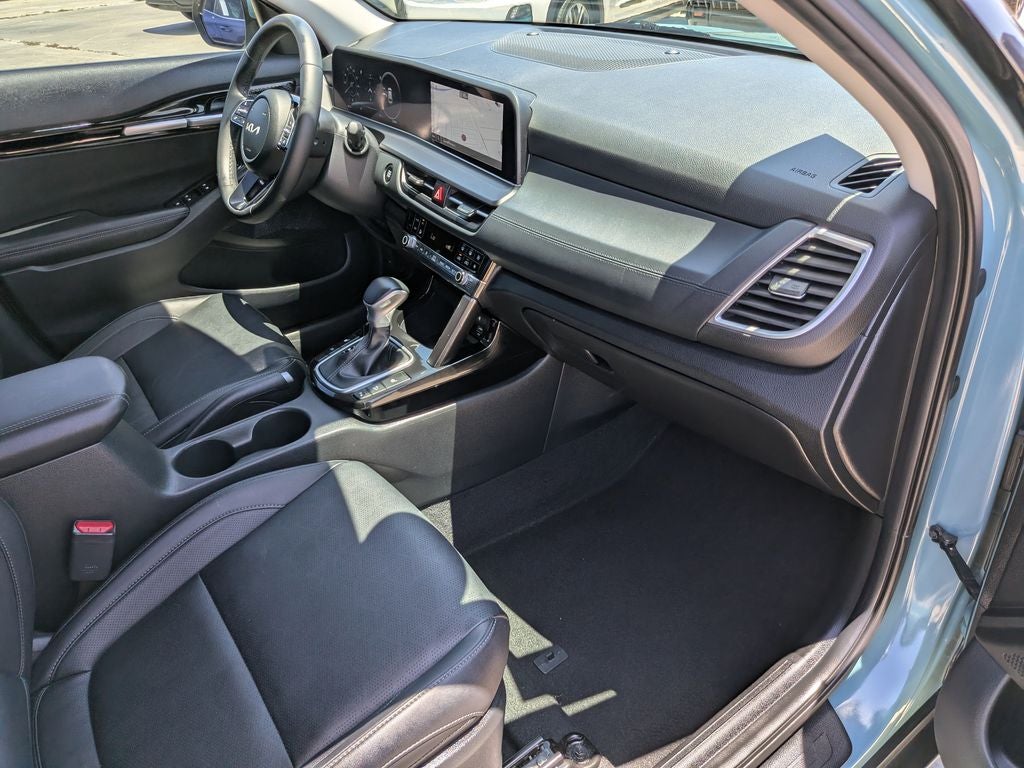 2025 Kia Seltos EX