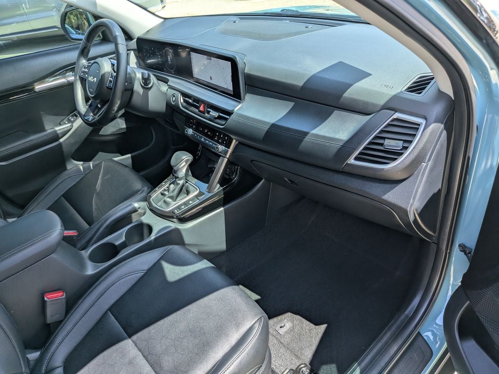 2025 Kia Seltos EX