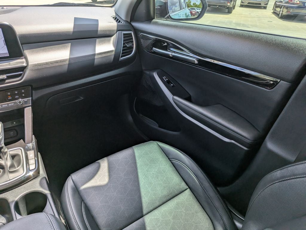 2025 Kia Seltos EX