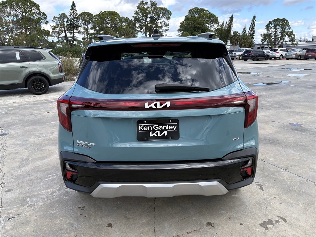 2025 Kia Seltos EX