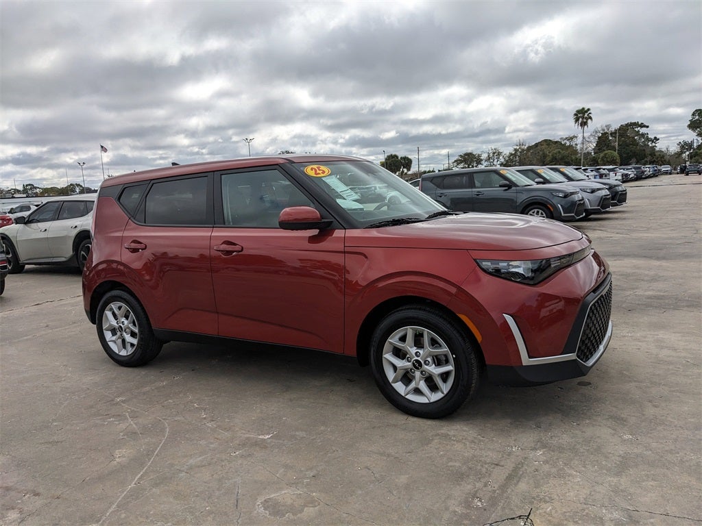 2025 Kia Soul LX