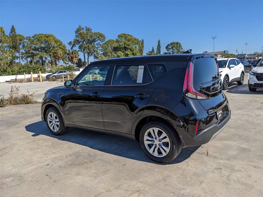 2025 Kia Soul LX