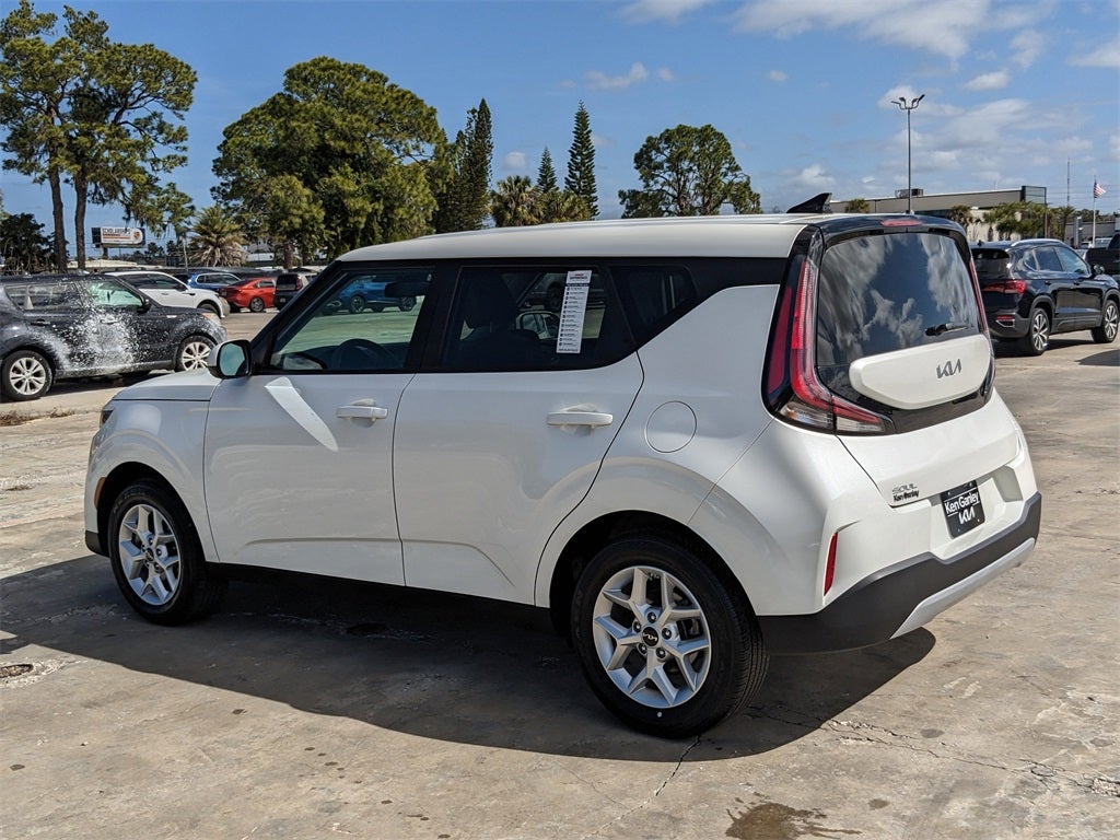 2025 Kia Soul LX