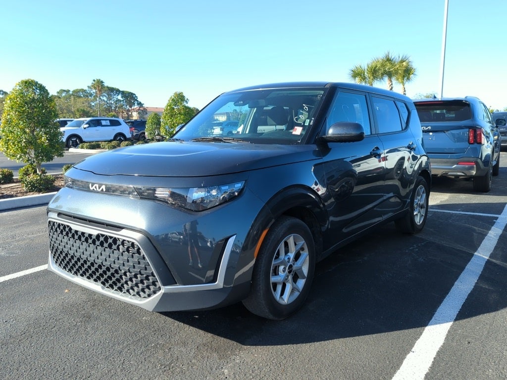 2024 Kia Soul LX