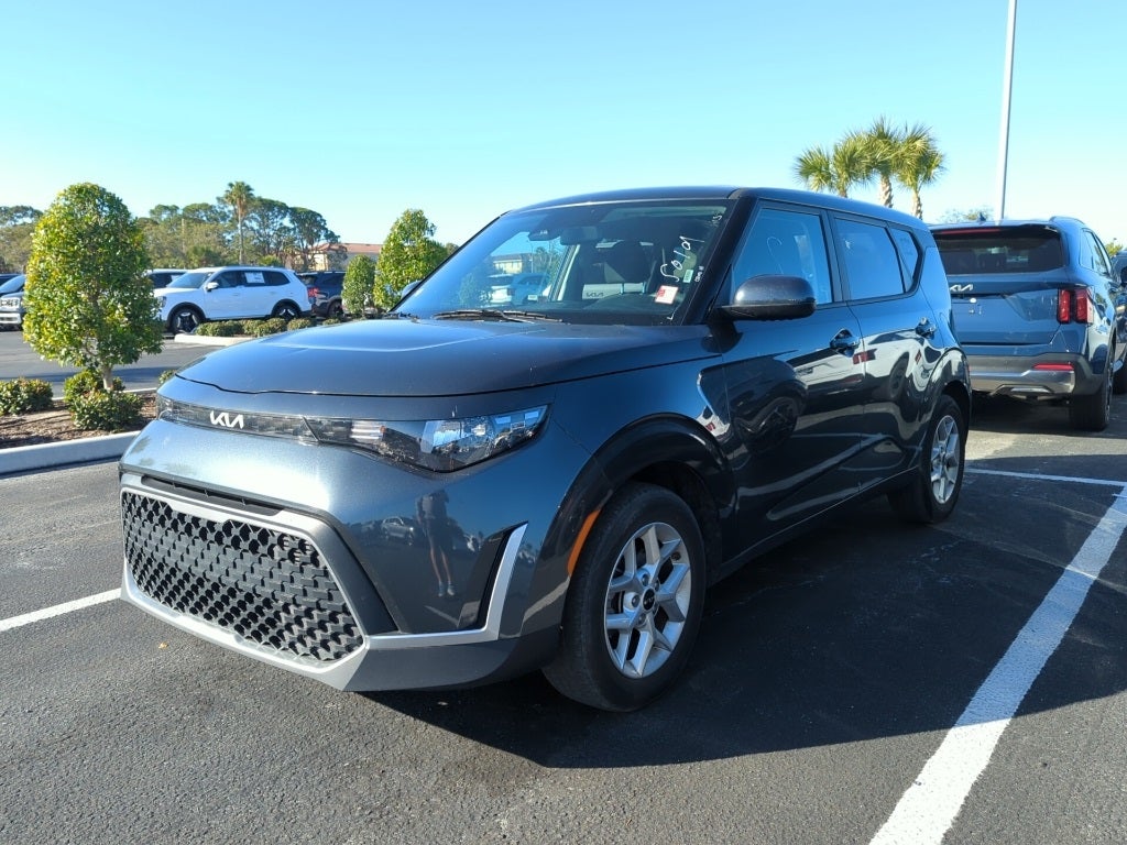 2024 Kia Soul LX