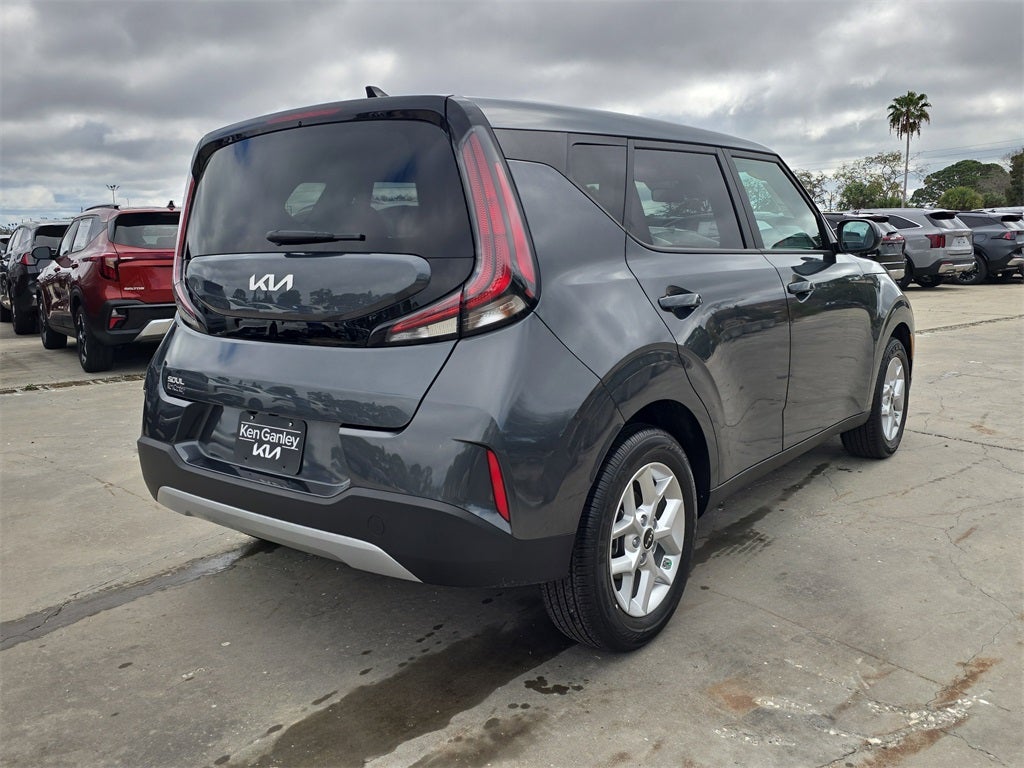 2025 Kia Soul LX