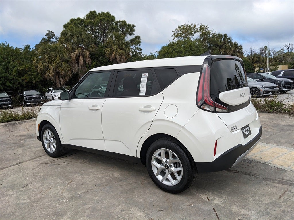 2025 Kia Soul LX