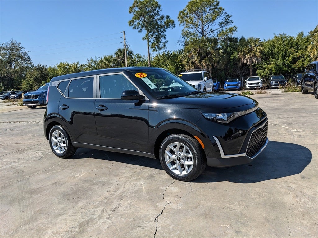 2025 Kia Soul LX