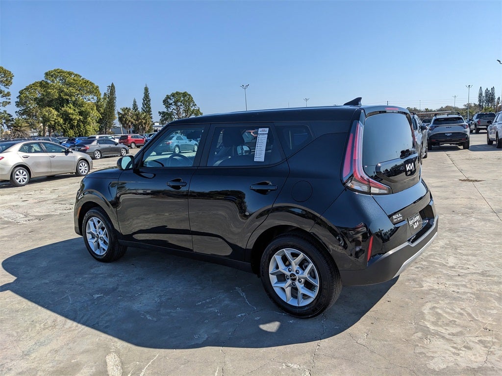 2025 Kia Soul LX