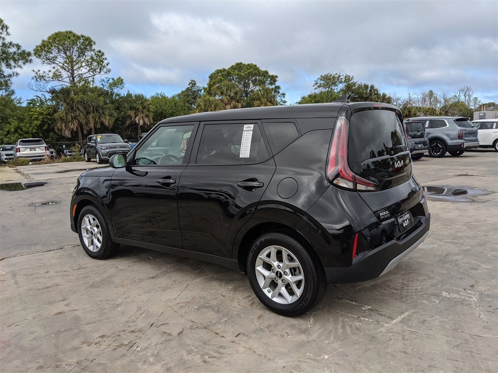 2025 Kia Soul LX