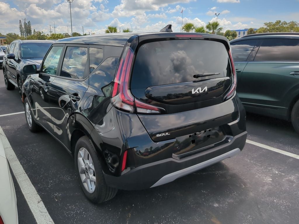 2025 Kia Soul LX
