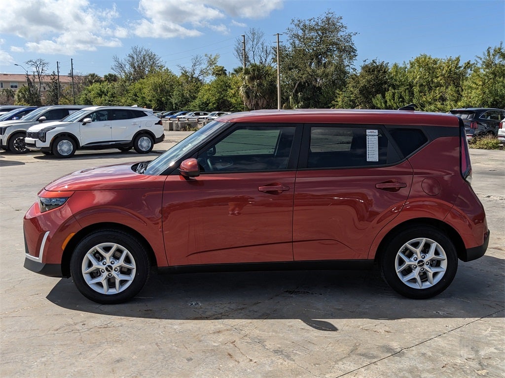 2024 Kia Soul LX