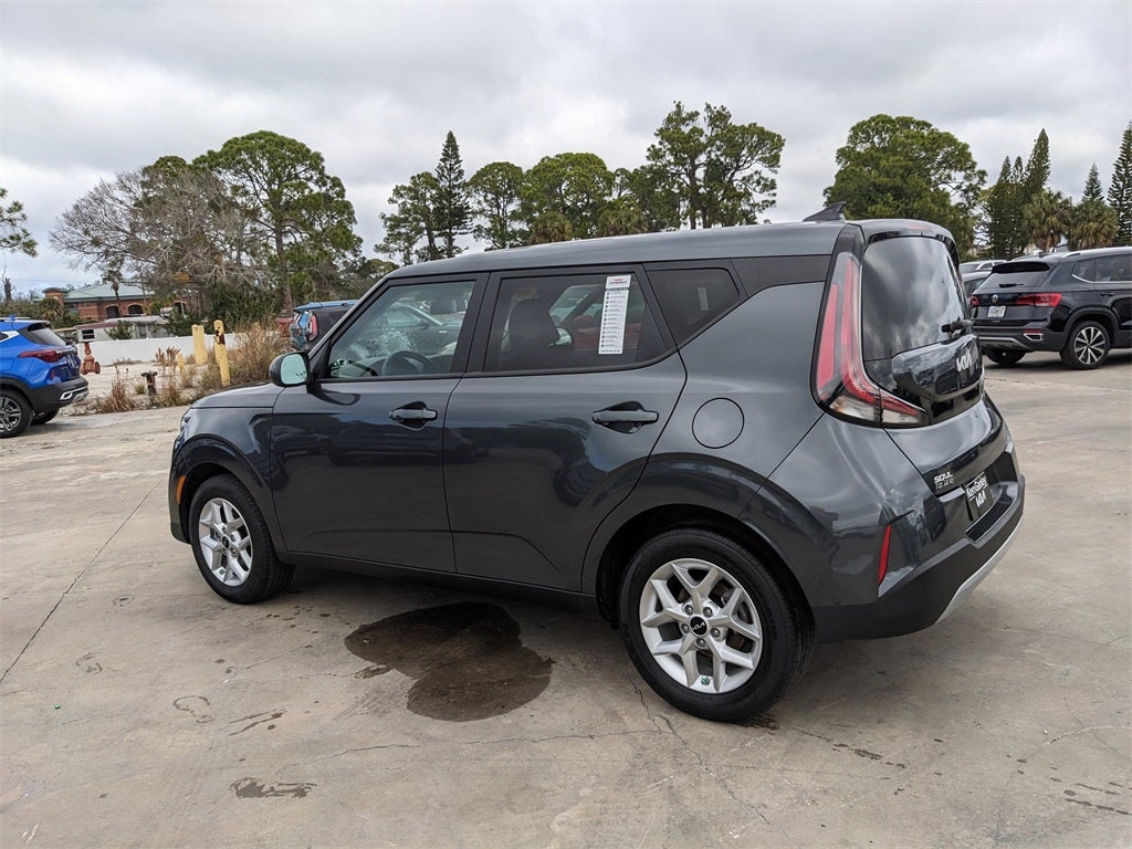 2025 Kia Soul LX