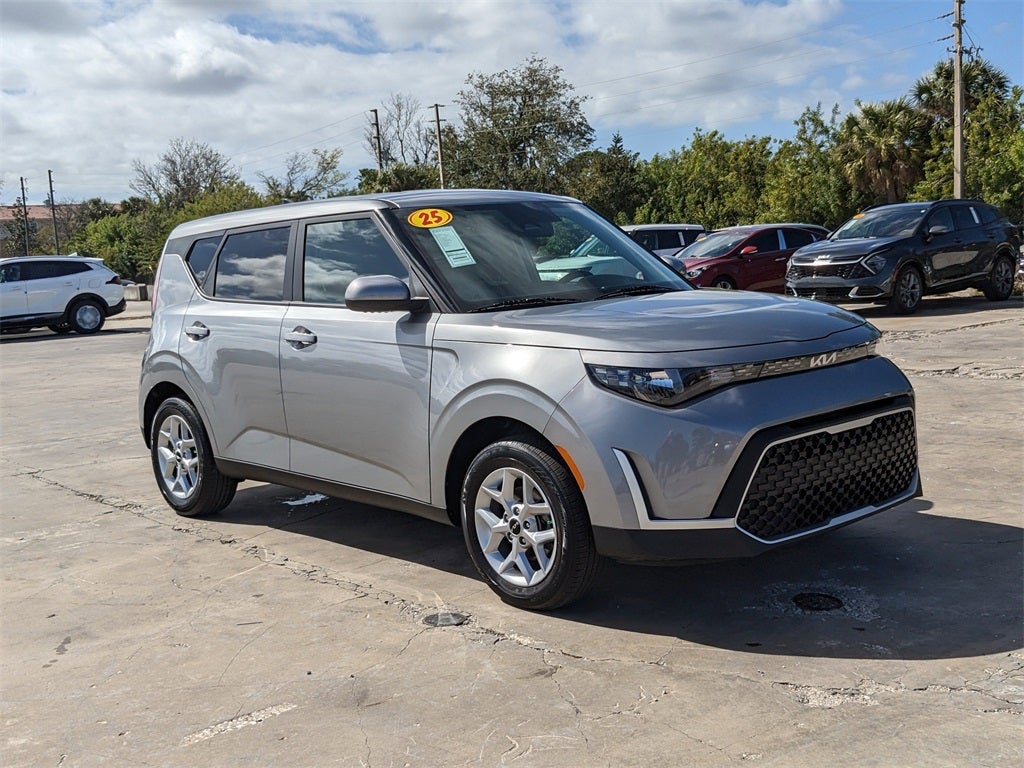 2025 Kia Soul LX