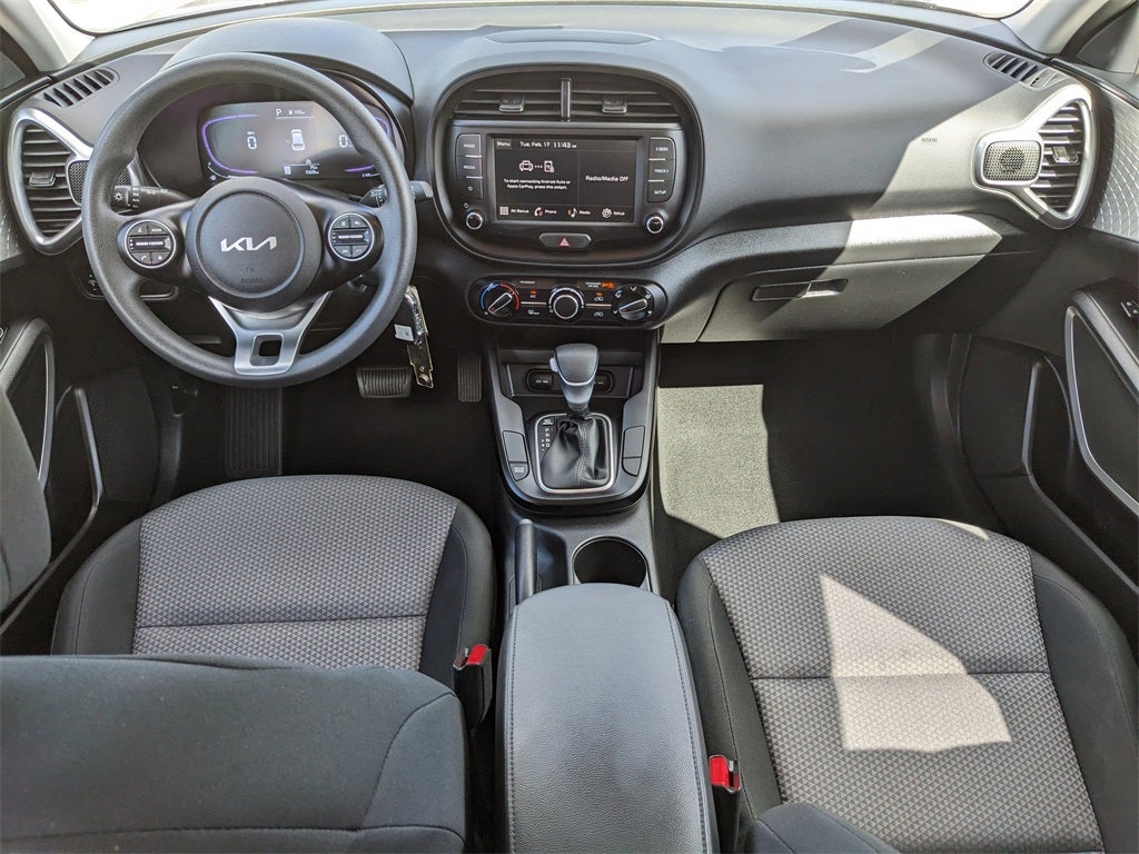 2025 Kia Soul LX