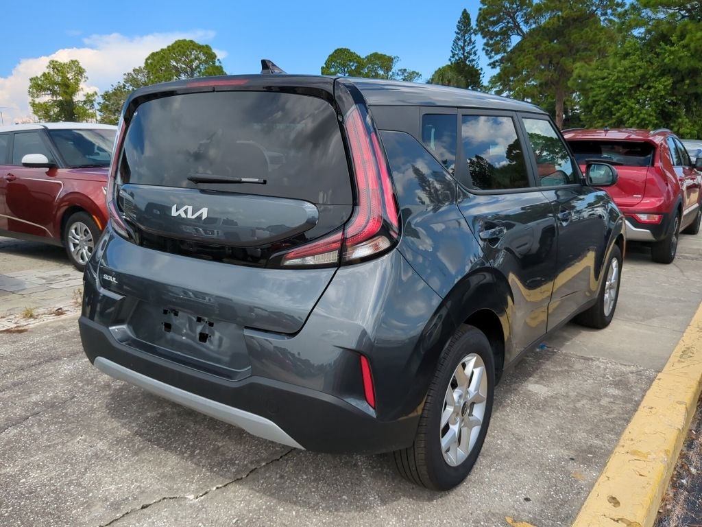 2025 Kia Soul LX