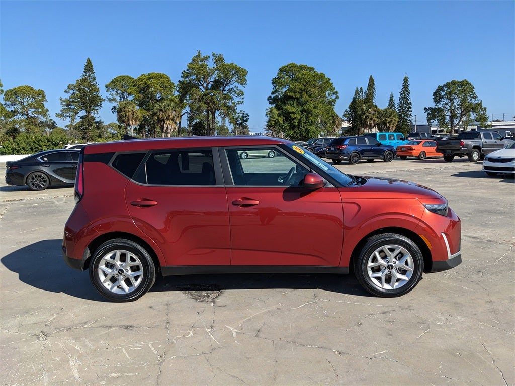 2024 Kia Soul LX