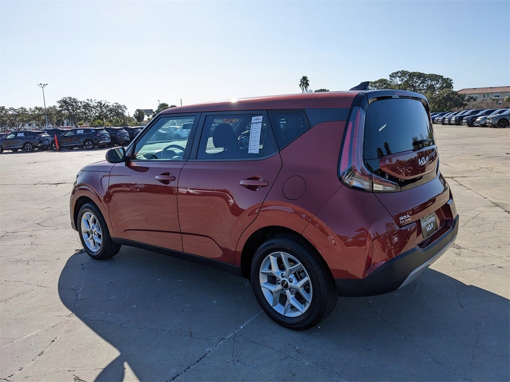 2024 Kia Soul LX