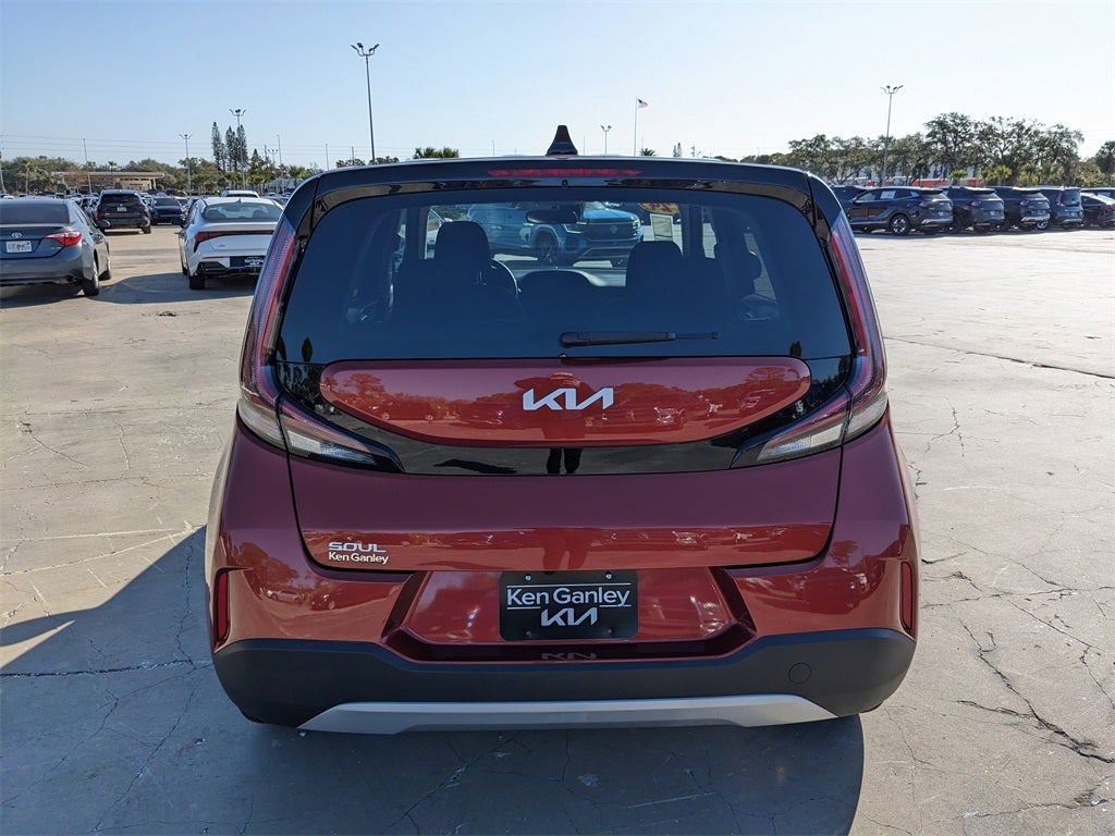 2024 Kia Soul LX
