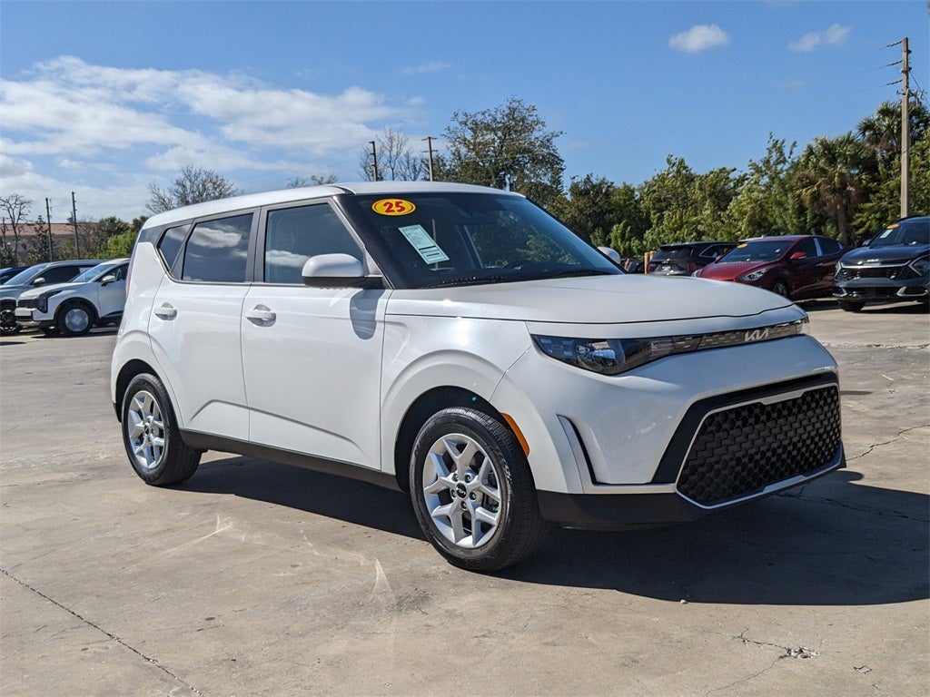 2025 Kia Soul LX