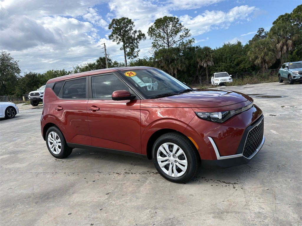 2024 Kia Soul LX