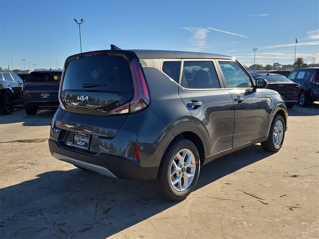 2025 Kia Soul LX