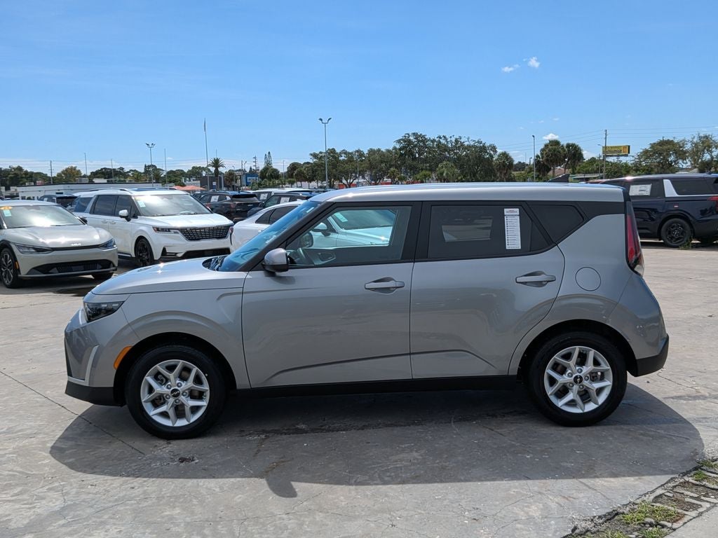 2025 Kia Soul LX
