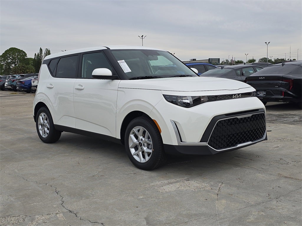 2025 Kia Soul LX