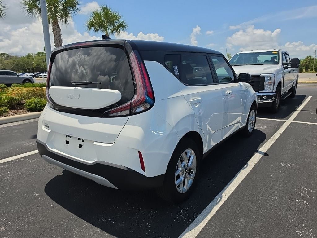 2024 Kia Soul S