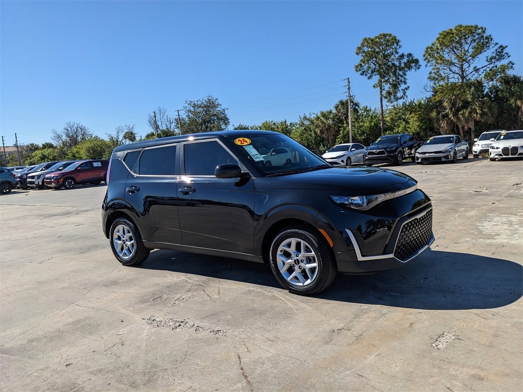 2024 Kia Soul LX