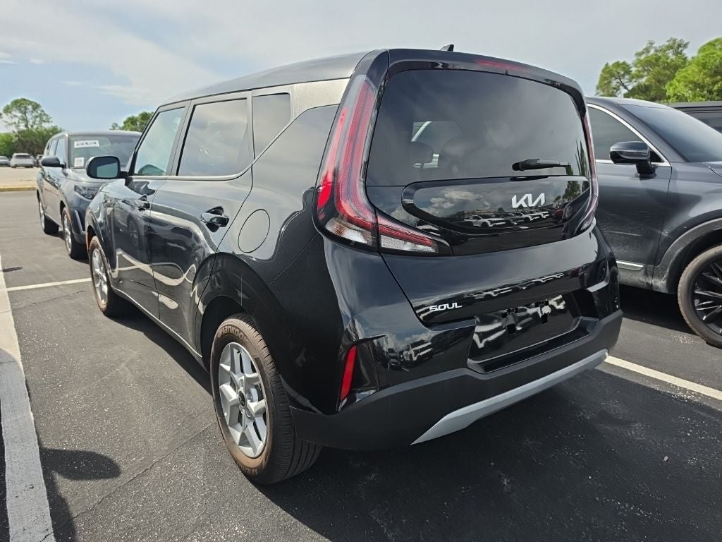 2025 Kia Soul LX