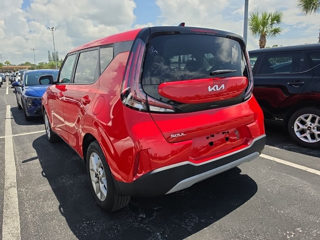2024 Kia Soul LX
