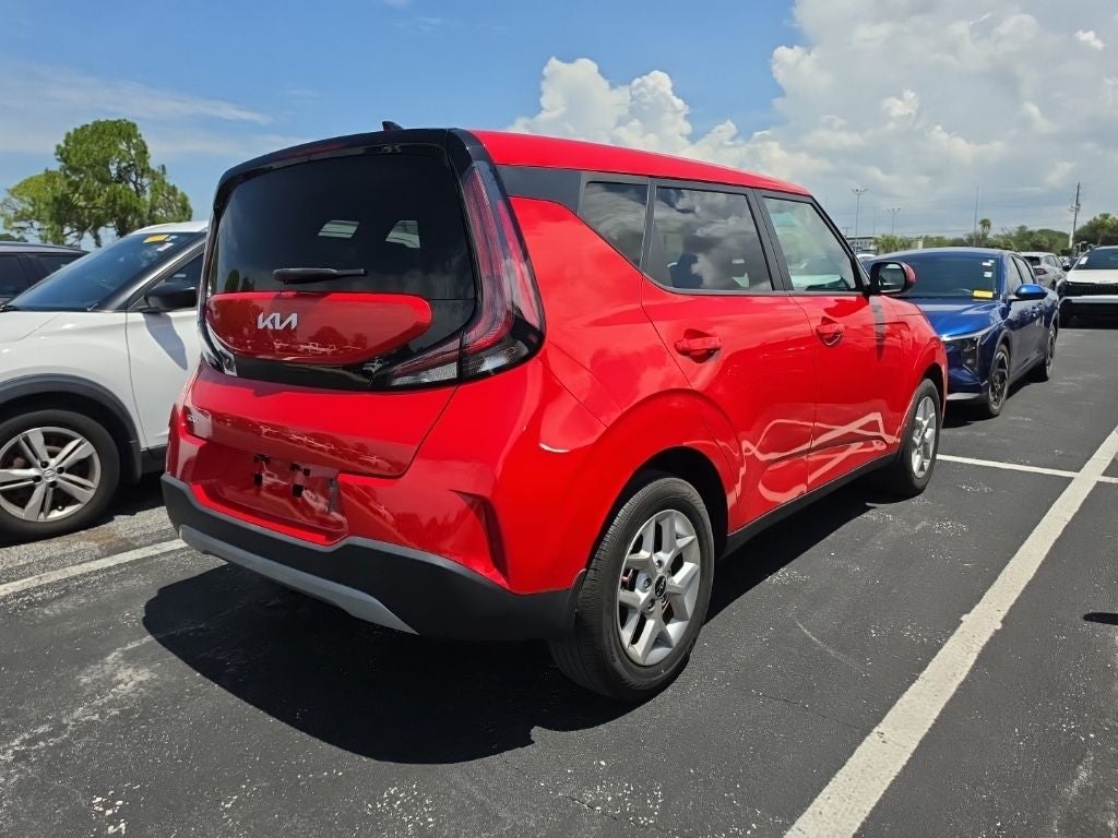 2024 Kia Soul LX