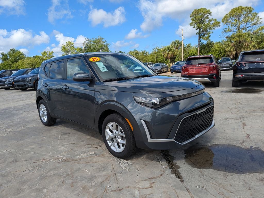 2025 Kia Soul LX