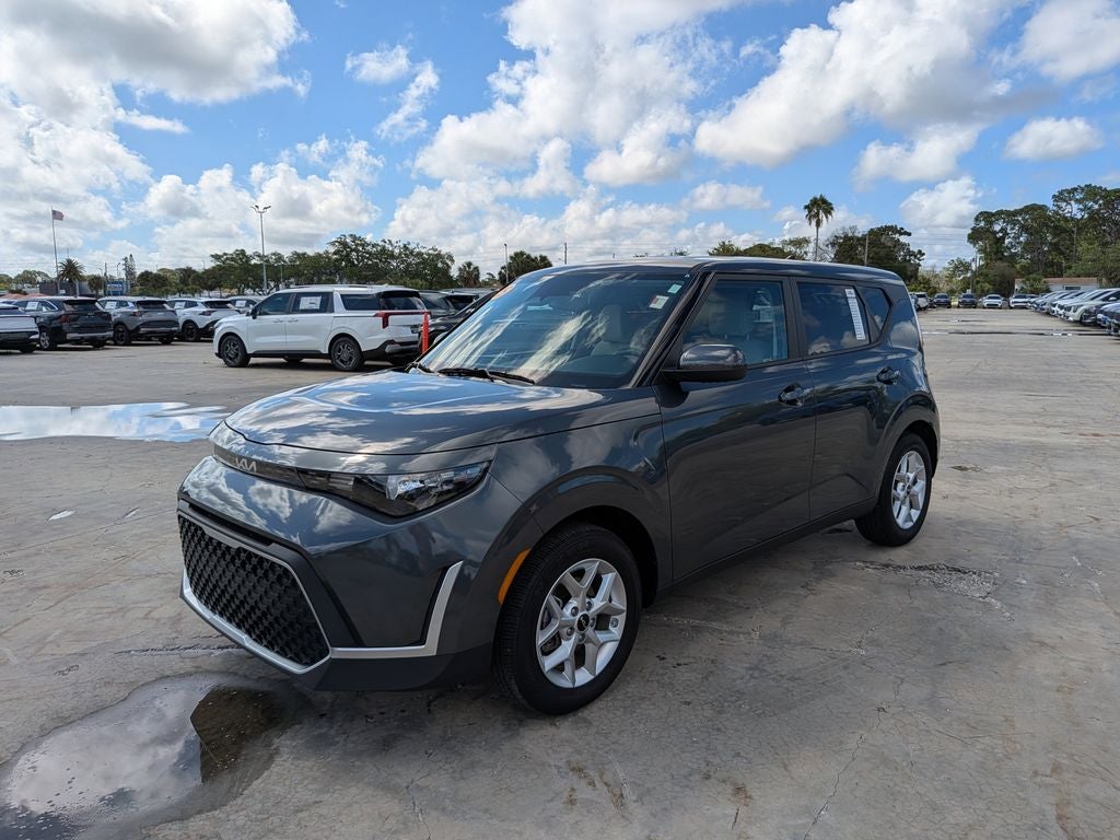 2025 Kia Soul LX